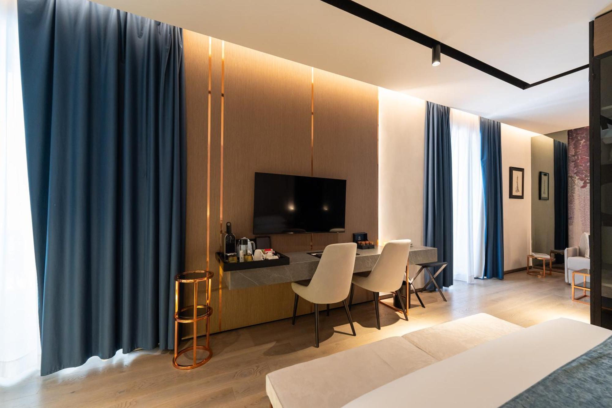 Agra Suites Неаполь Экстерьер фото