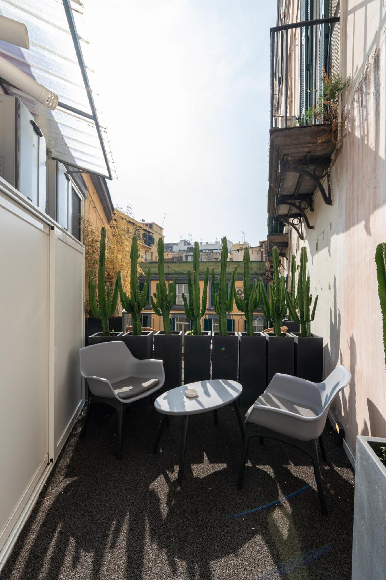 Agra Suites Неаполь Экстерьер фото
